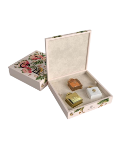 Magnificent Iconic women setbox