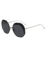 Fendi sunglass for women , Black. 